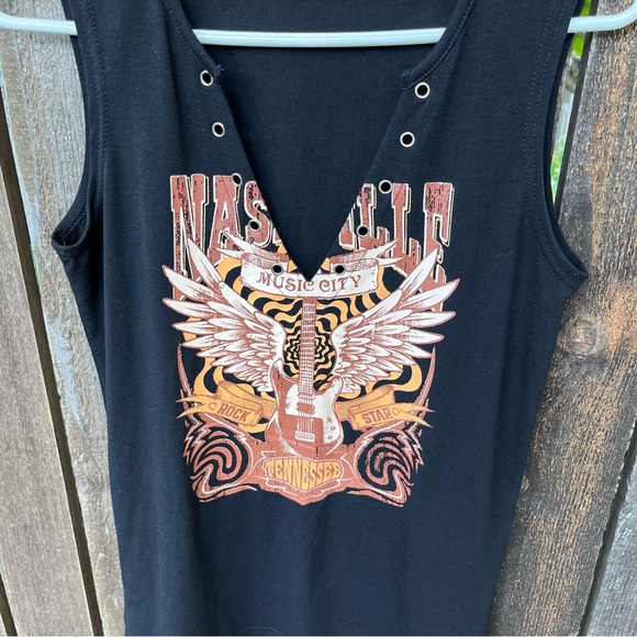 Music City Nashville Tennessee V-neck Sleeveless T-Shirt Sz S - Picture 2 of 10